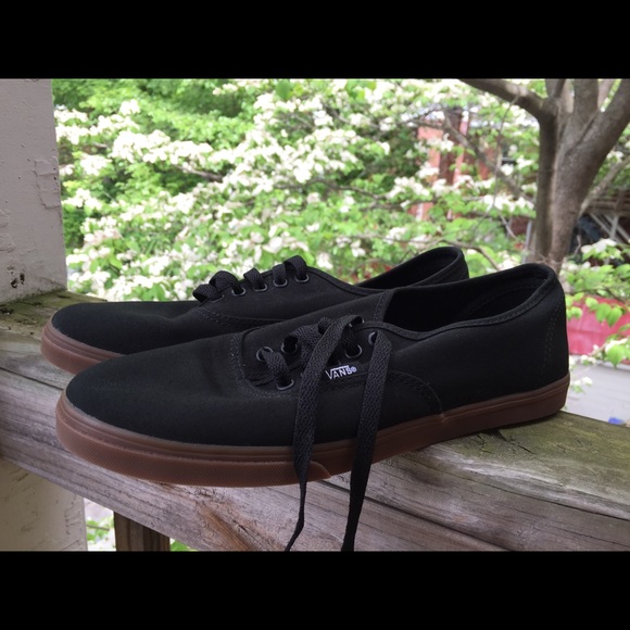 vans lo pro gum sole